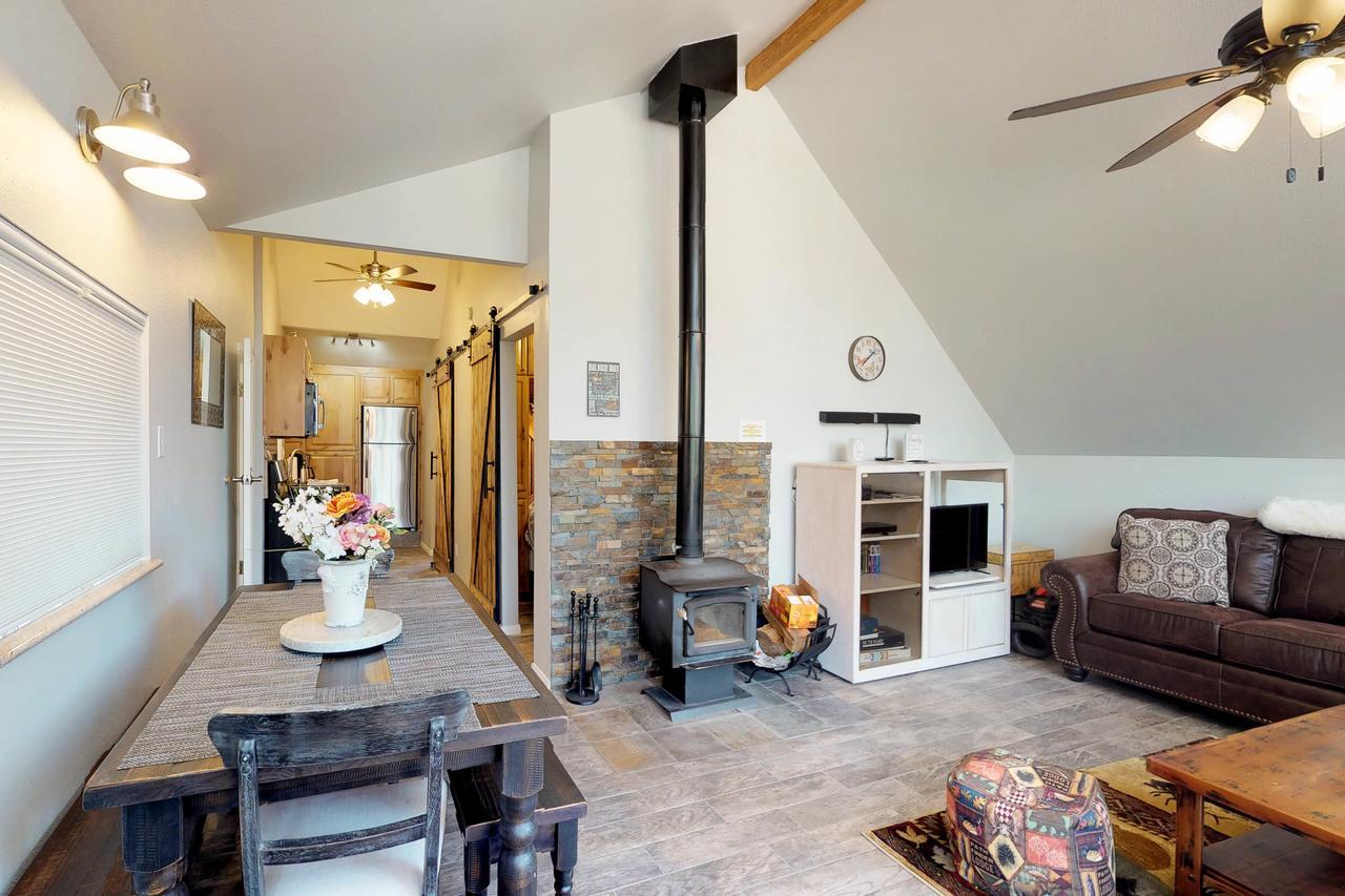 Castle Rock Cabin بيغ بير لاكي، سان بيرناردينو، كاليفورنيا المظهر الخارجي الصورة